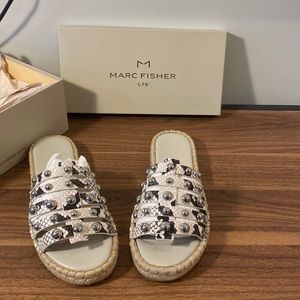 Studded sandal. Gladiator.